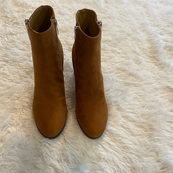 Nine West Neva Boots - Picture 4 of 11